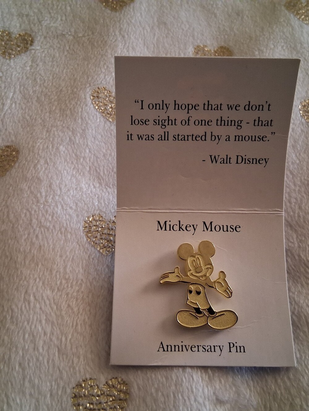 *NIP* Disney "Mickey Mouse" Anniversary Pin - Picture 2 of 3